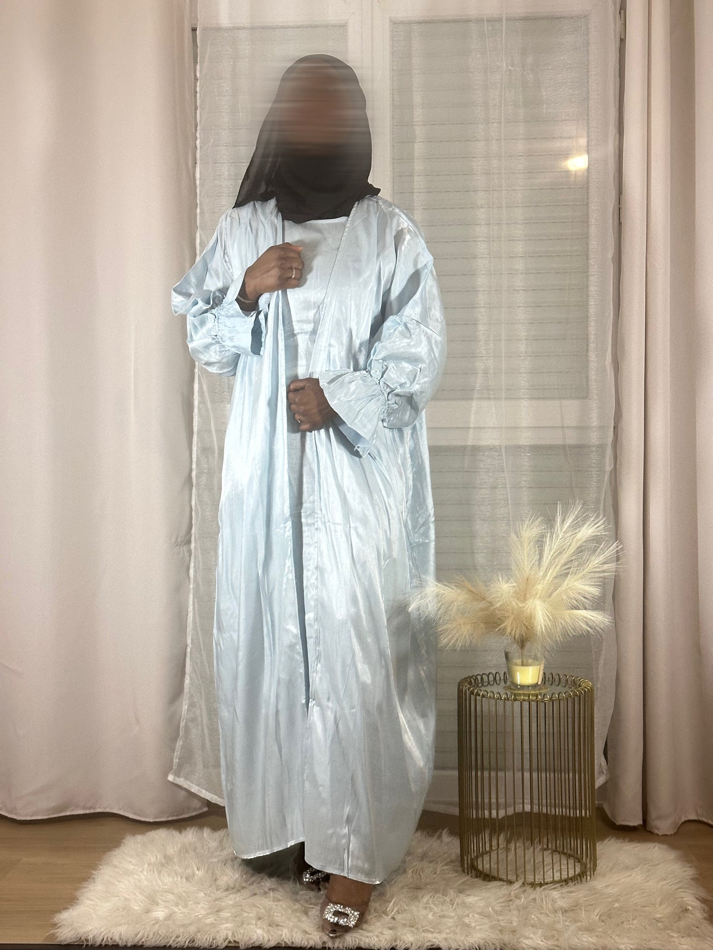 Ensemble kimono abaya satin bleu clair Hadidjah