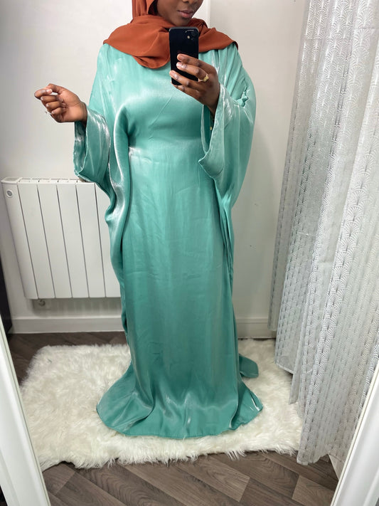 Abaya Nafissa Tall turquoise satin brillant ceinturée