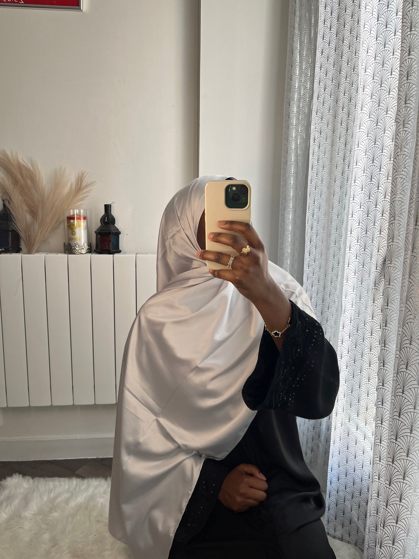 hijab satiné nude