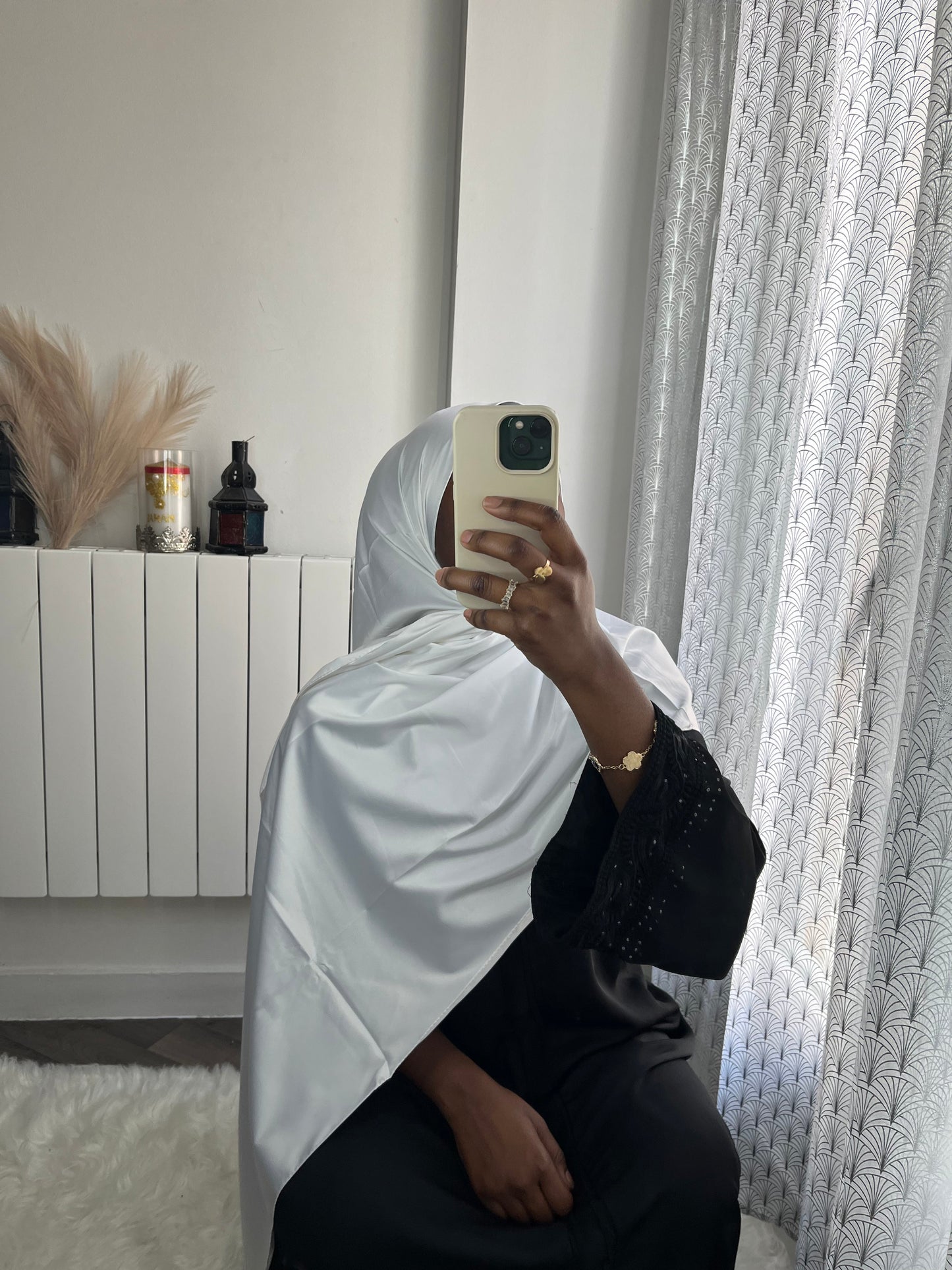 Hijab satiné blanc