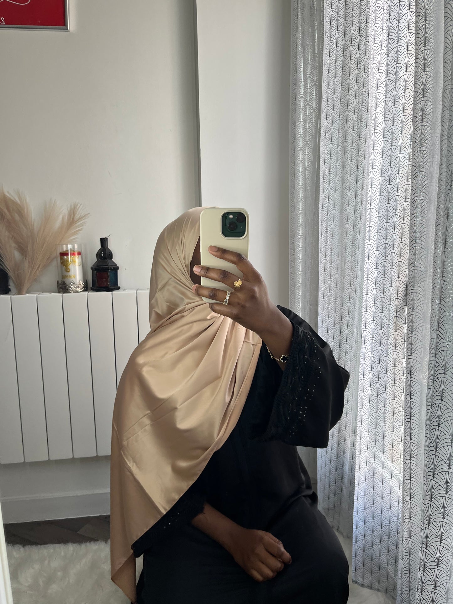 hijab satiné nude