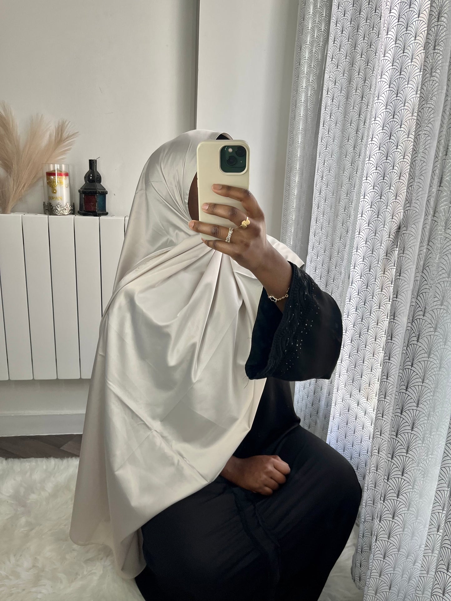 hijab satiné nude