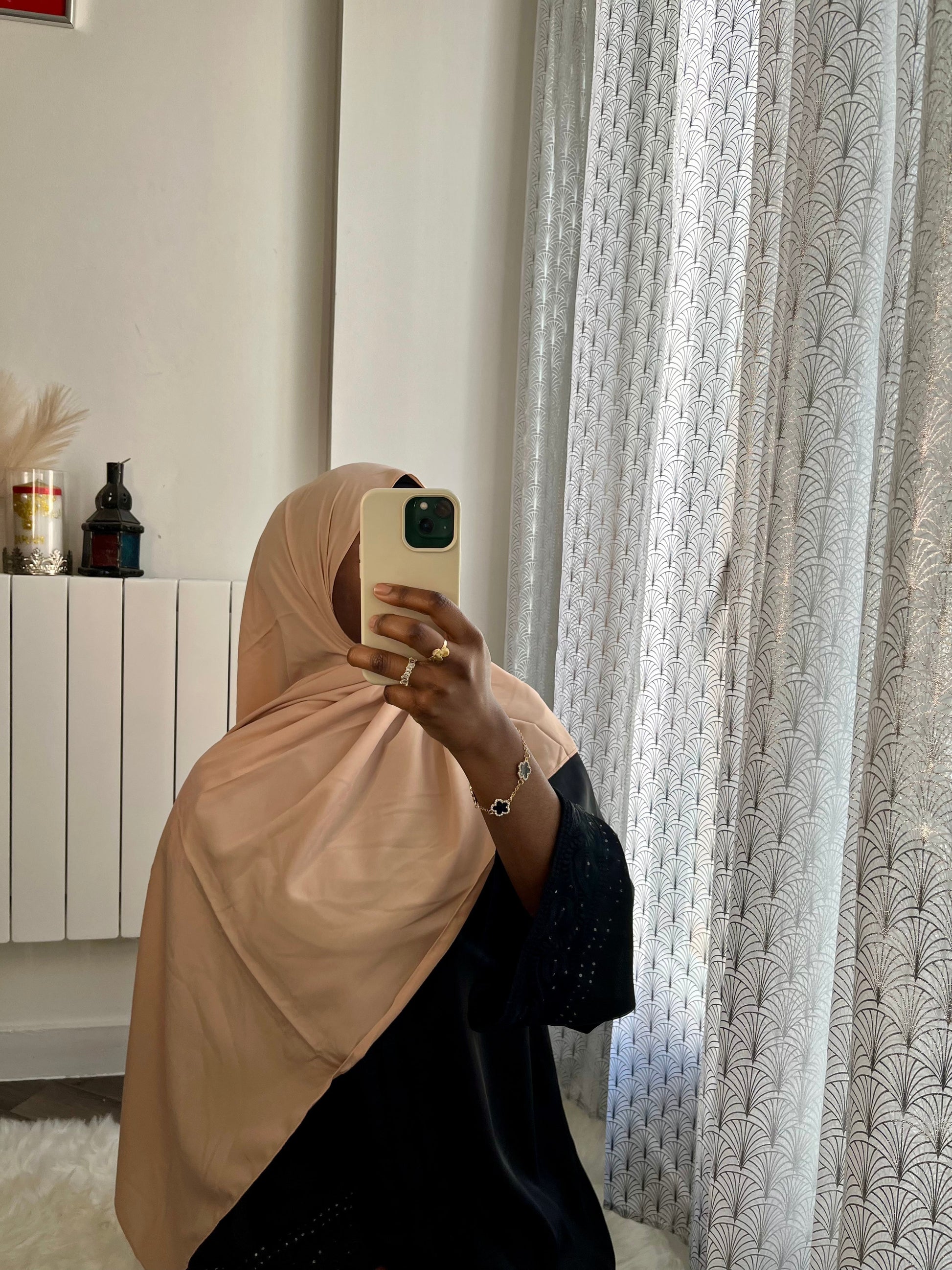 Hijab soie de médine noir - almoonparis