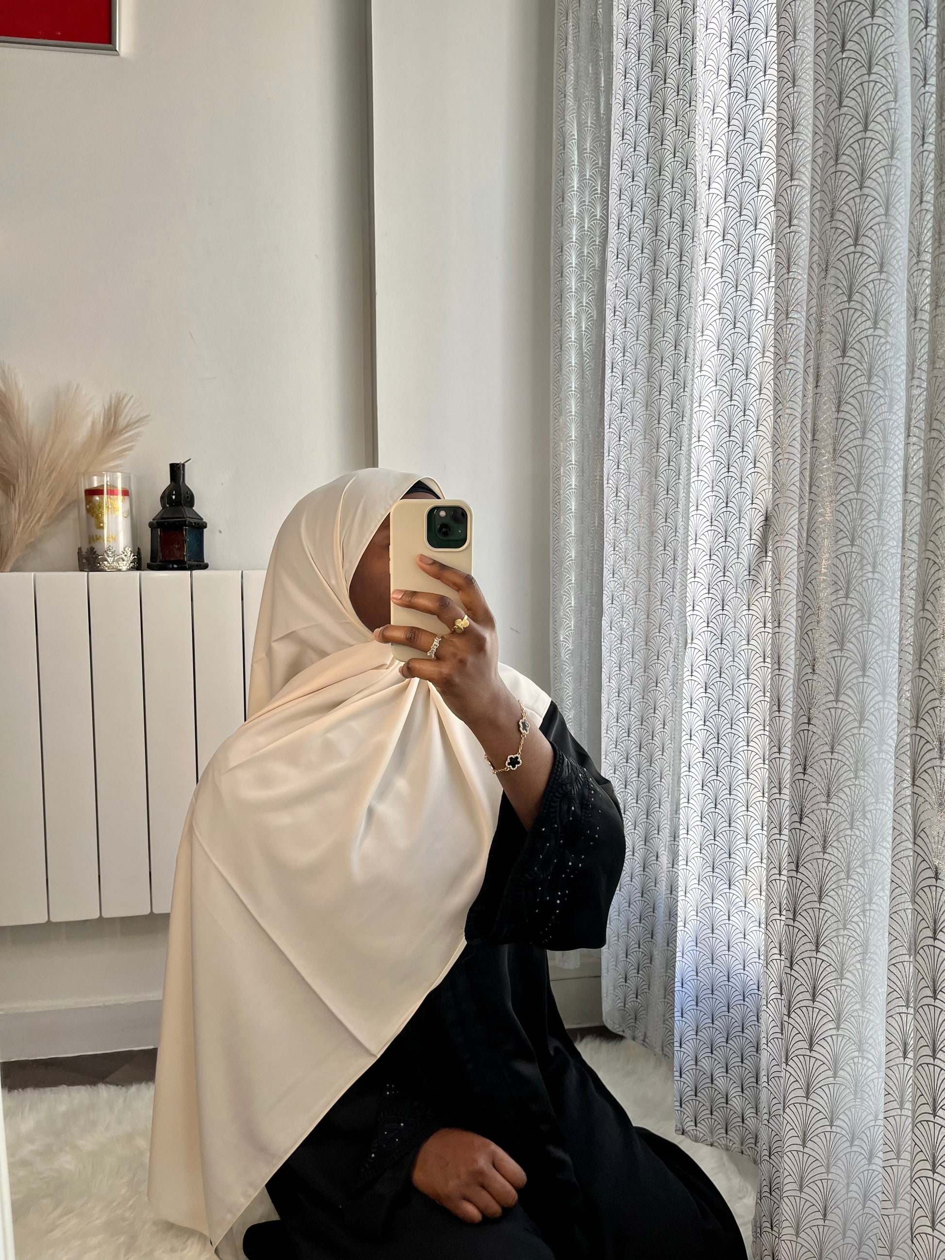 Hijab soie de médine noir - almoonparis